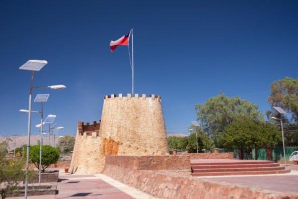 2 Torres Calama Exteriör bild